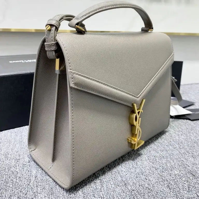 Fashionrepsfam ru 2204HS0175 Bag YSL 0529